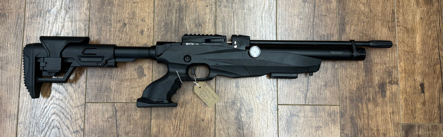 Second hand Reximex Myth lite 10032