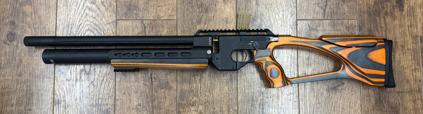 Second-hand Airmaks Katran orange edition 8977