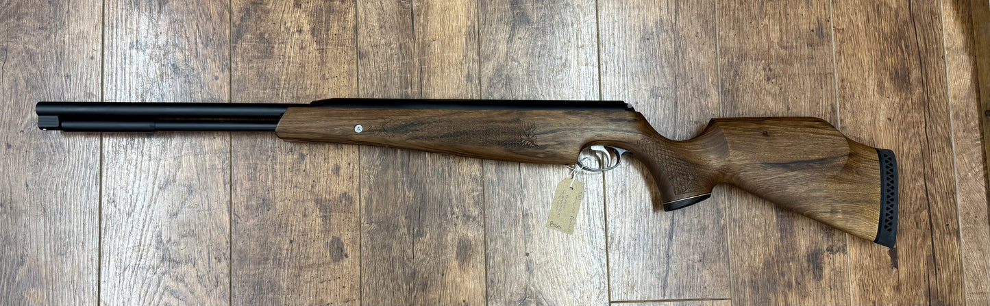 Second hand Air arms Tx200 walnut 10449